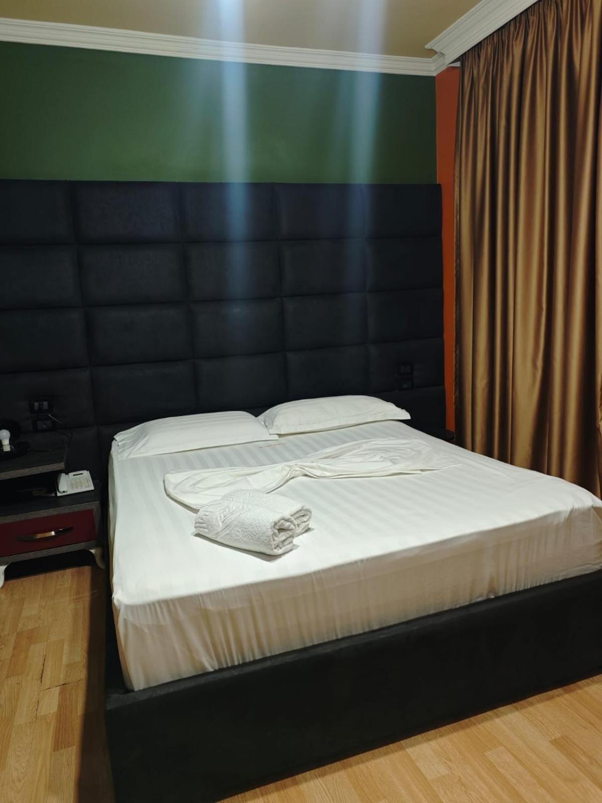 Hotel Boutique Artist Tirana Exteriér fotografie